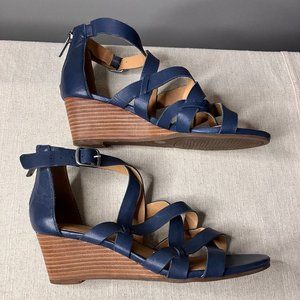 Lucky Brand Jewelia Wedge Sandal in Indigo (rare color!) - Size 5.5